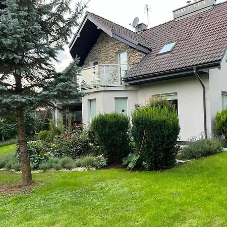Dom Z Ogrodem W Krakowie Krakau