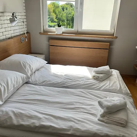 Willa Dom Z Ogrodem W Krakowie Kraków